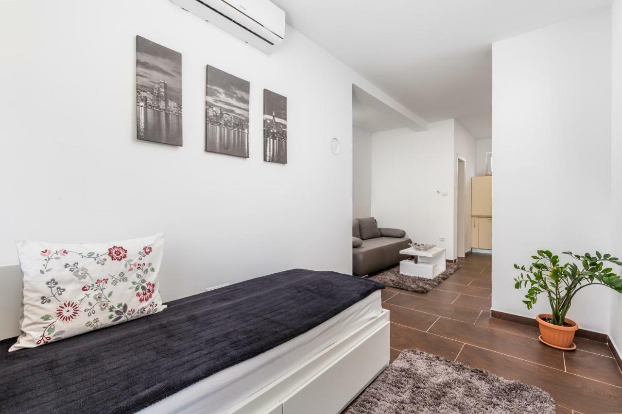 Appartement Klein Aber Fein à Rijeka Extérieur photo