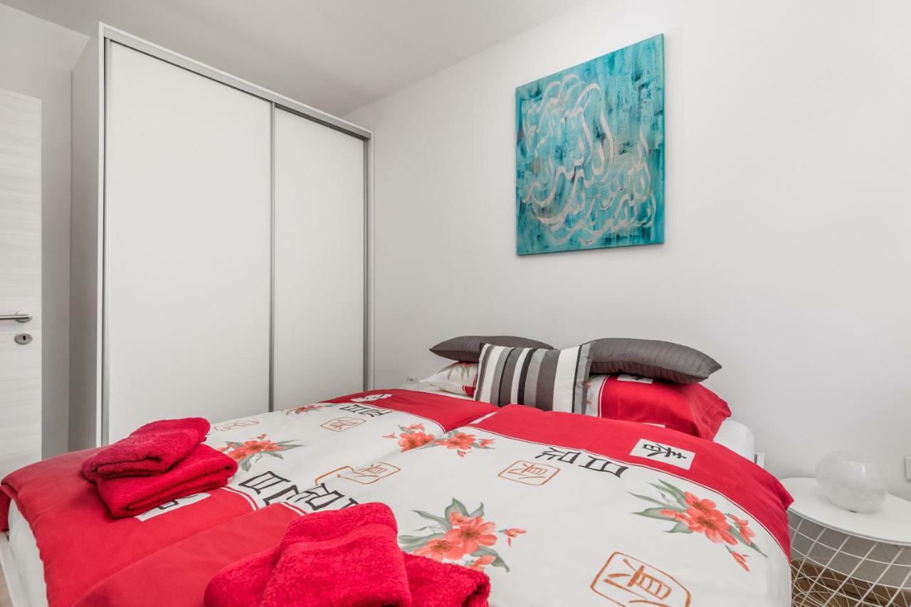 Appartement Klein Aber Fein à Rijeka Extérieur photo