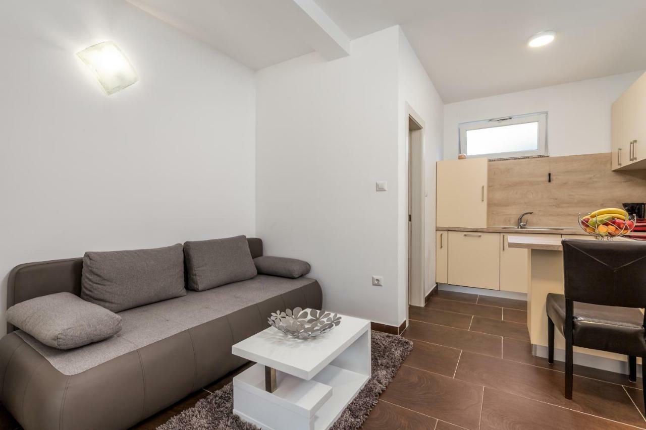 Appartement Klein Aber Fein à Rijeka Extérieur photo